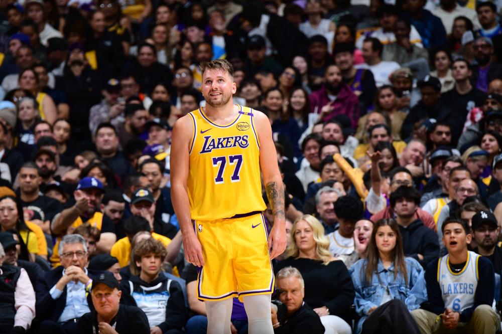 紧密的双重 紧密的双重