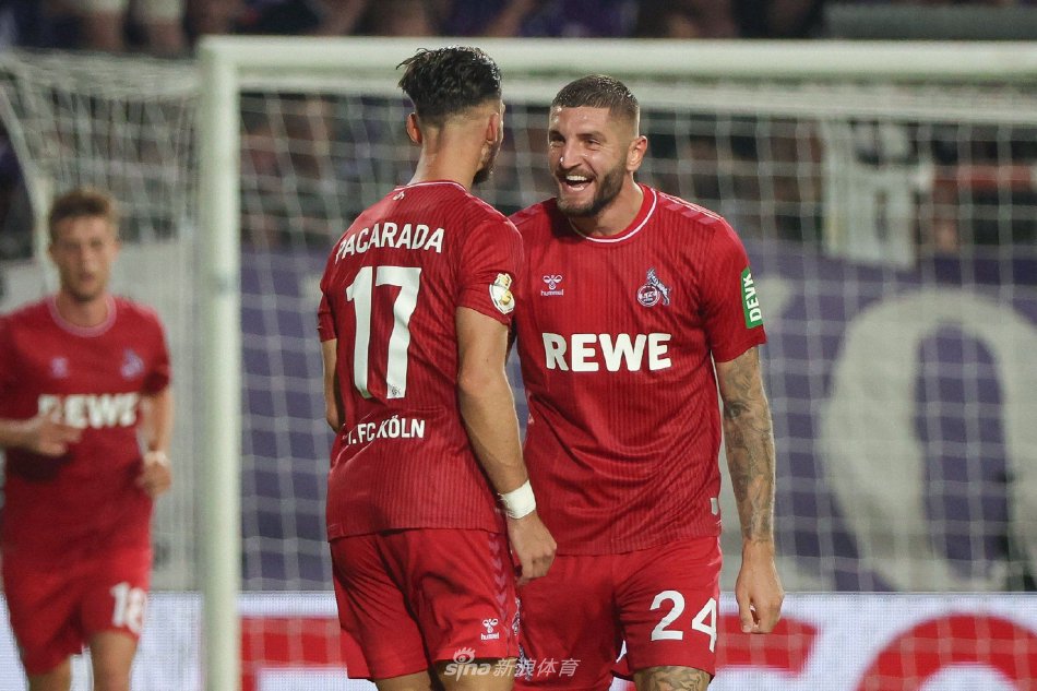 更是更衣室 更是更衣室