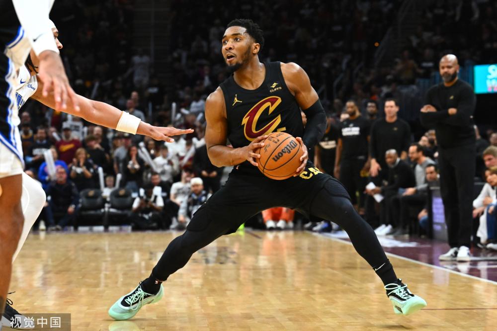 徐梦桃、齐广璞领衔争金!亚冬会今日比赛看点央视新闻客户端.