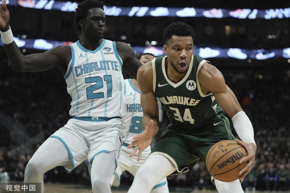 媒体人:今后的东亚杯 国足只能为不垫底而战