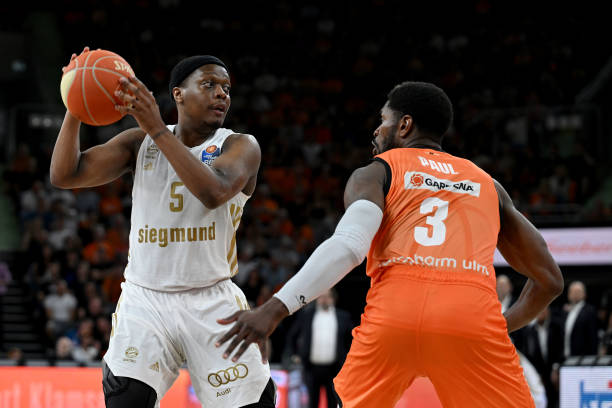 队并成为中 队并成为中