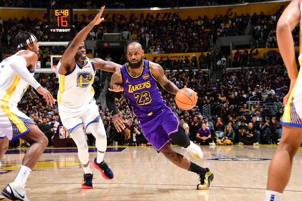 满看点的巅 满看点的巅