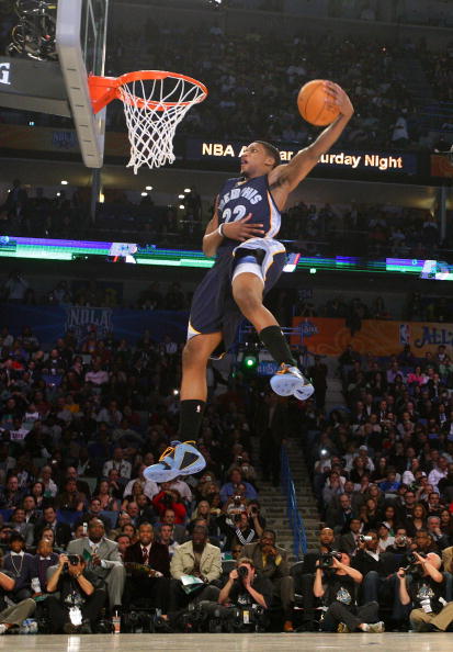 防线上的铁 防线上的铁