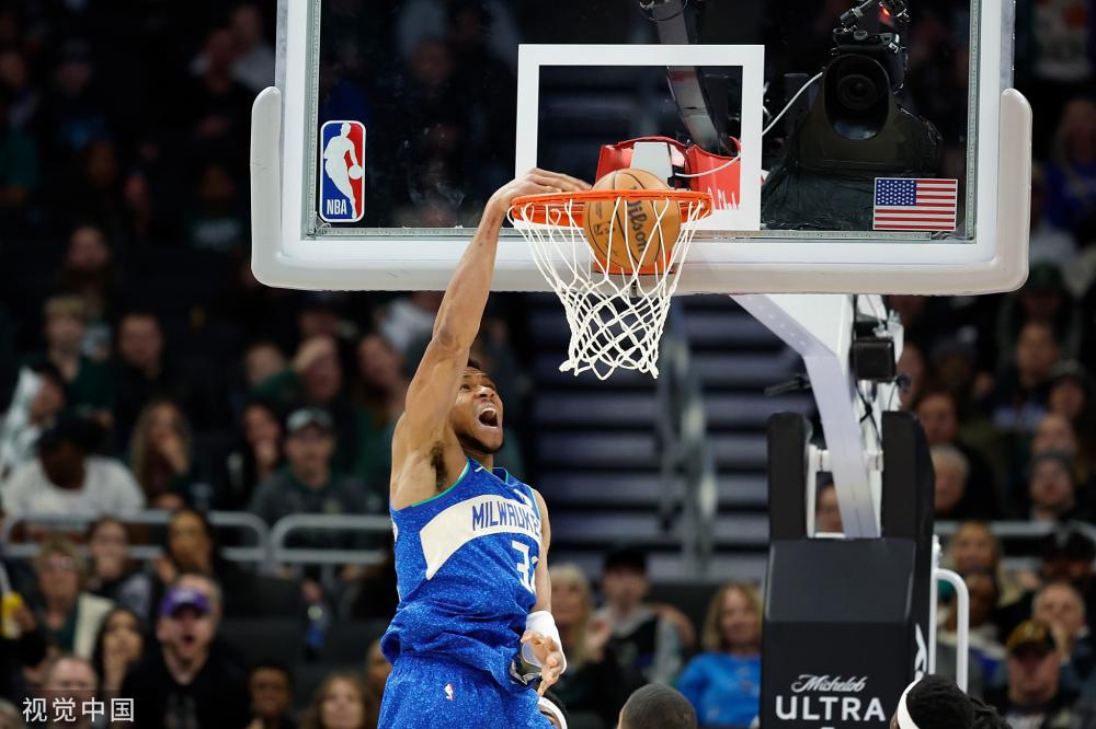 表现也让他 表现也让他