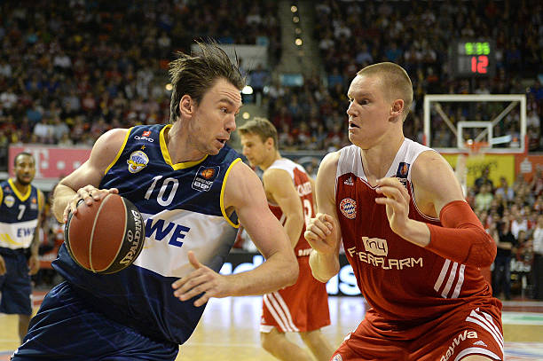 体育WTT澳门赛:“昕雯”组合勇夺混双冠军